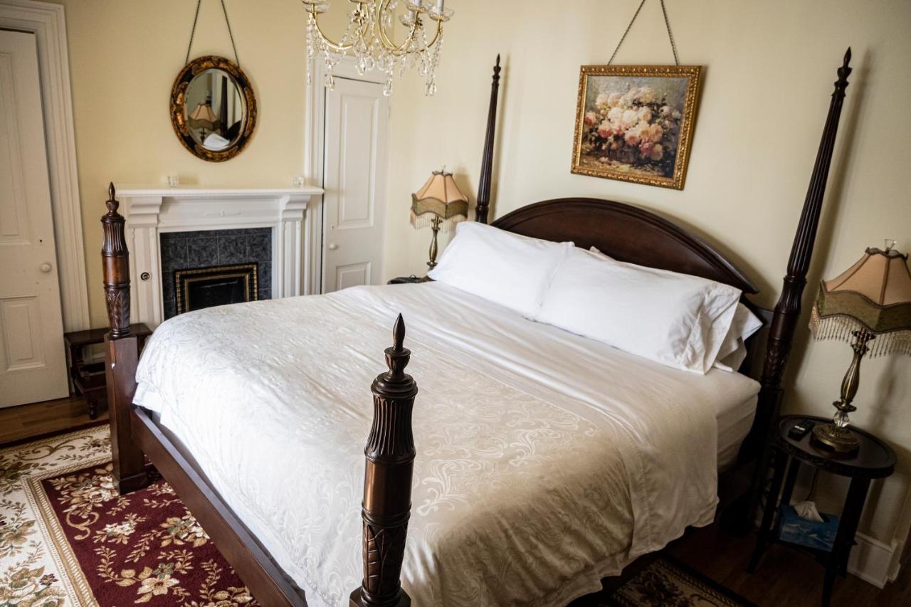 Belle View Manor Inn Harbour Grace Eksteriør bilde