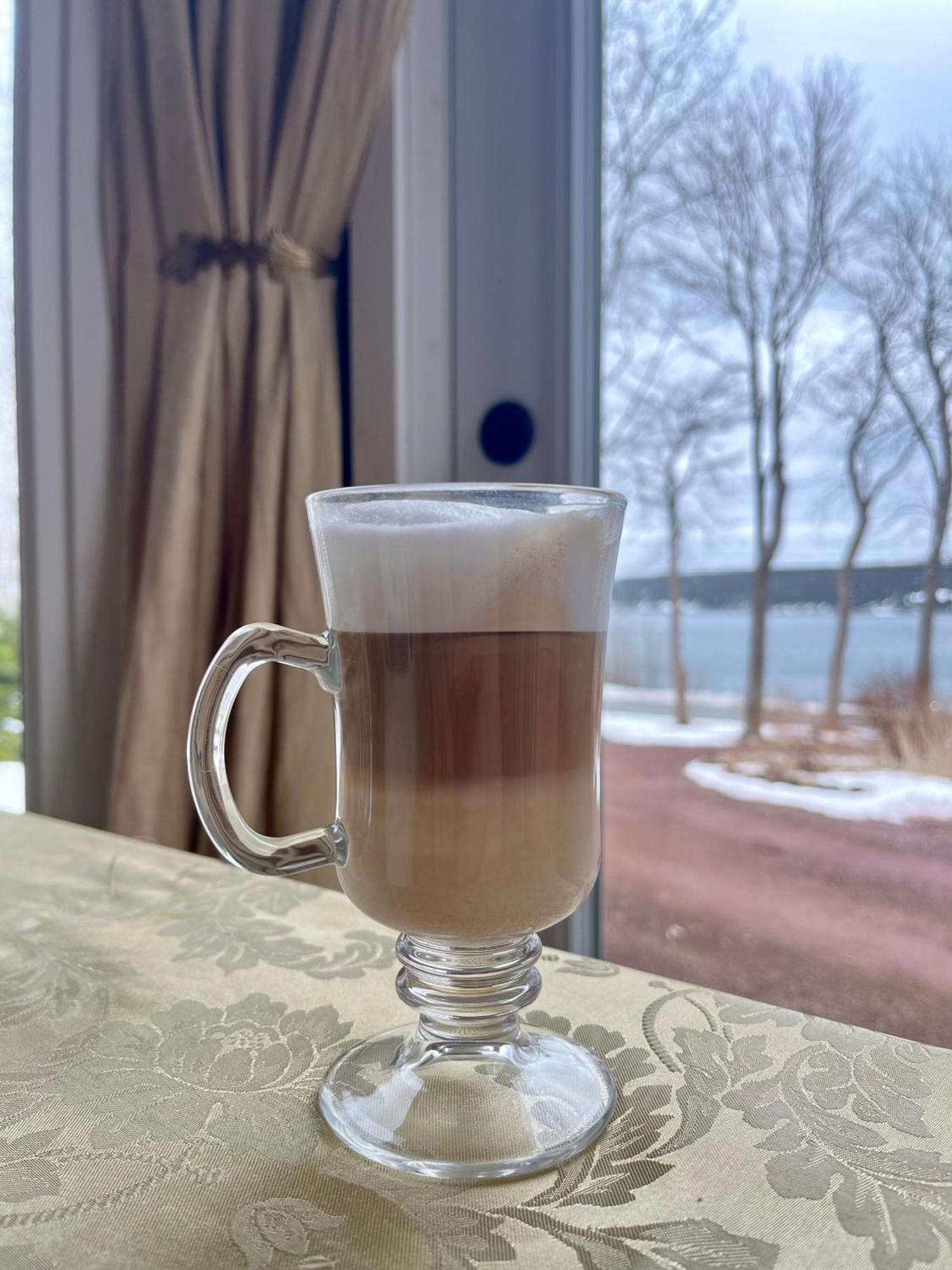 Belle View Manor Inn Harbour Grace Eksteriør bilde